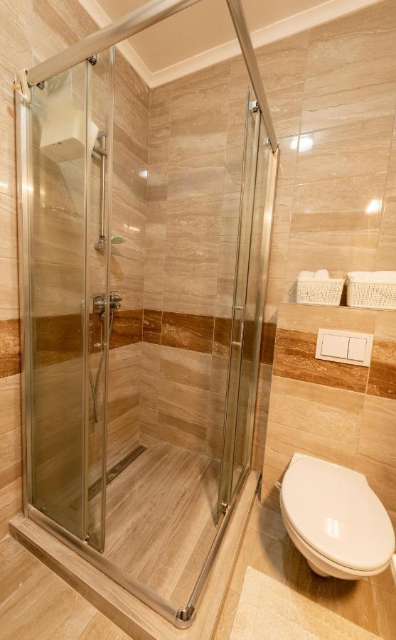 Vesta Apartment Tuzla - Across Bcc Shopping Mall מראה חיצוני תמונה