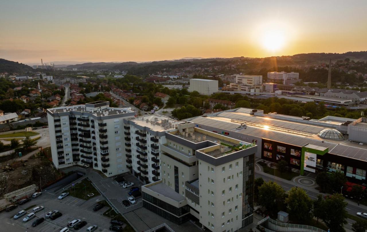 Vesta Apartment Tuzla - Across Bcc Shopping Mall מראה חיצוני תמונה